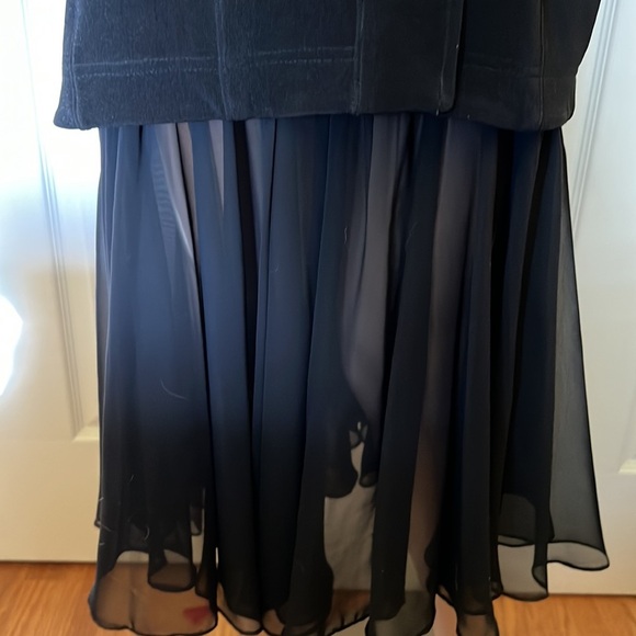 Tadashi NWOTblack cocktail/occasion knee length jacket sheer skirt szS - Picture 14 of 15